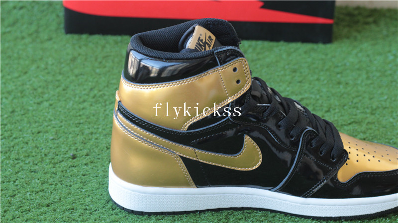 Authentic Air Jordan 1 Retro High OG Golden Toe